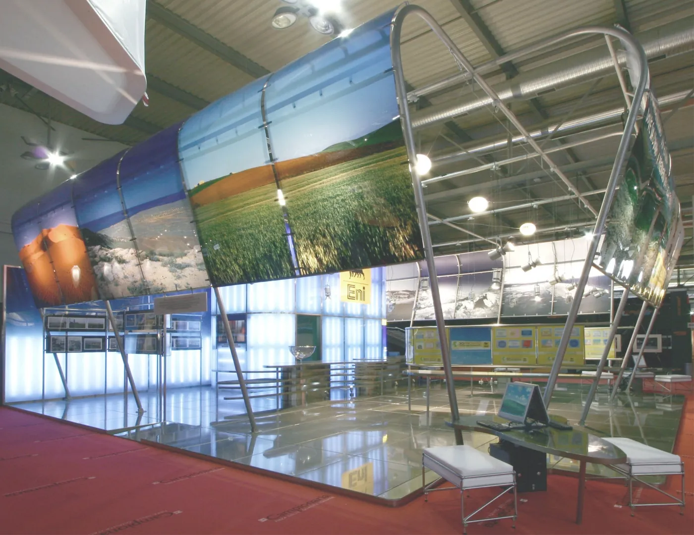 Allestimento Eni — foto 2